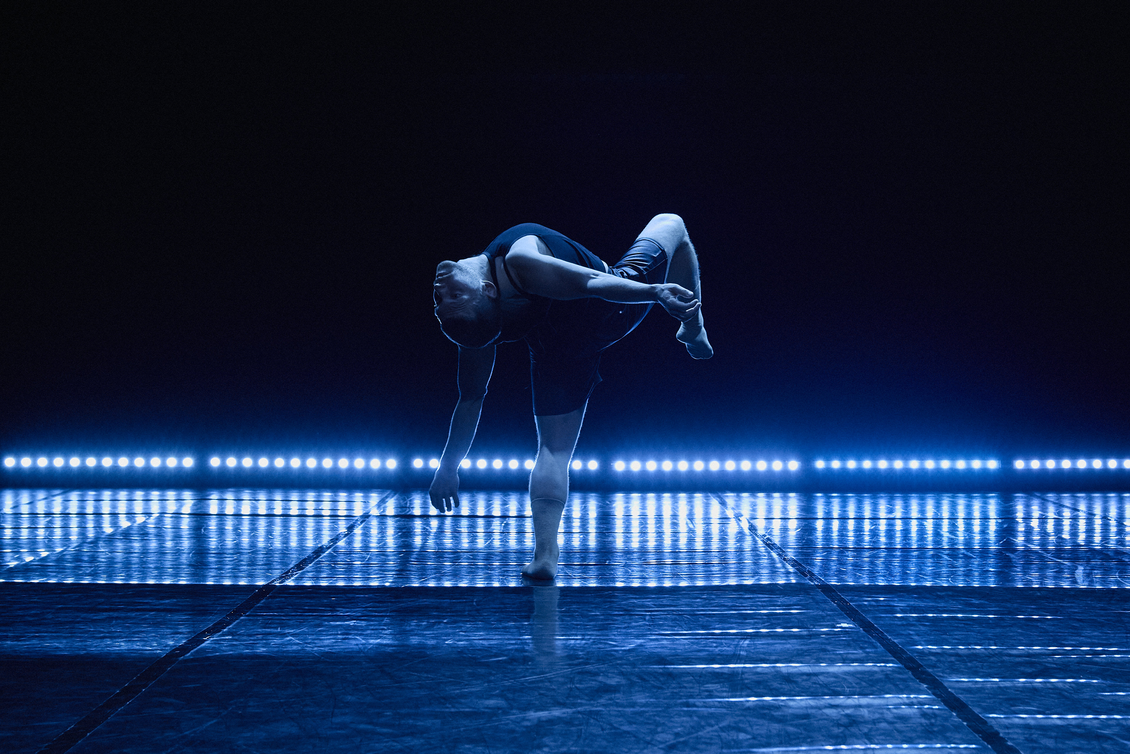 X(DIX) Guillaume Côté Dance