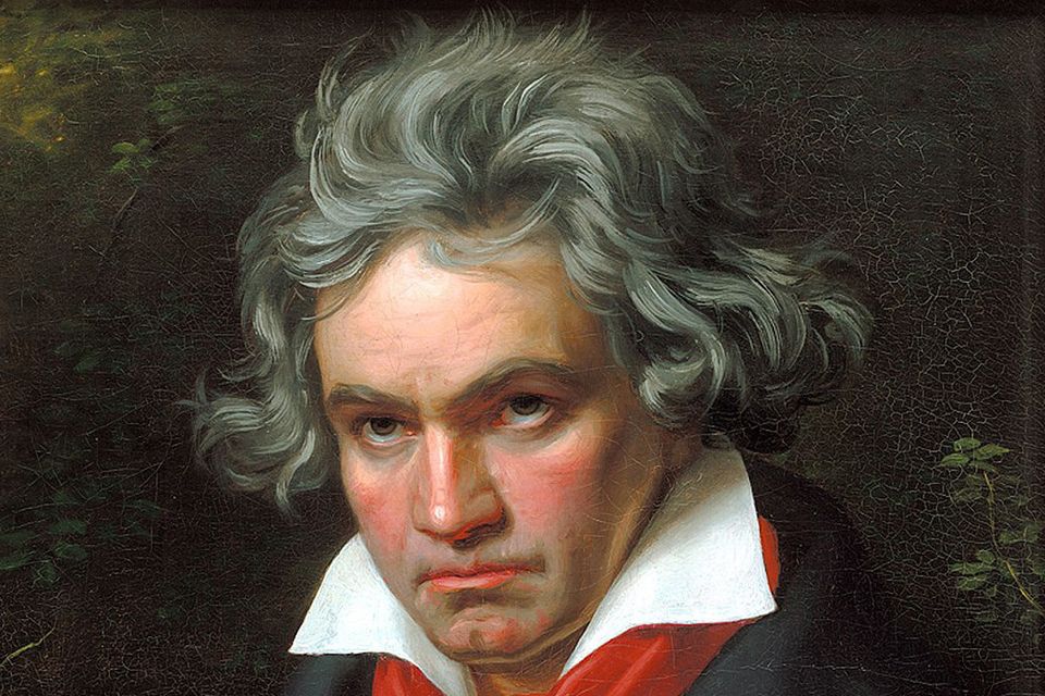 Beethoven 8 & 9 - MW7 headshot of Beethoven