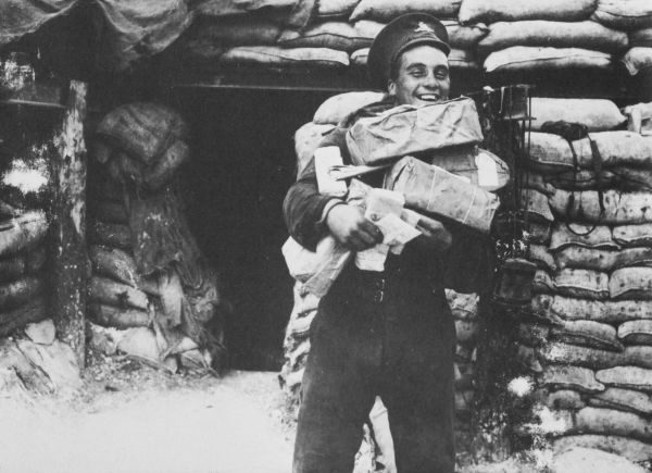 Historic Photo of the 1914 Christmas Truce Historic Photo of the 1914 Christmas Truce