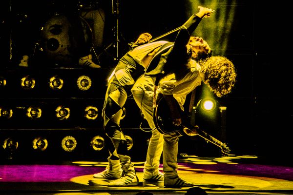 Photo by Stuart Robert