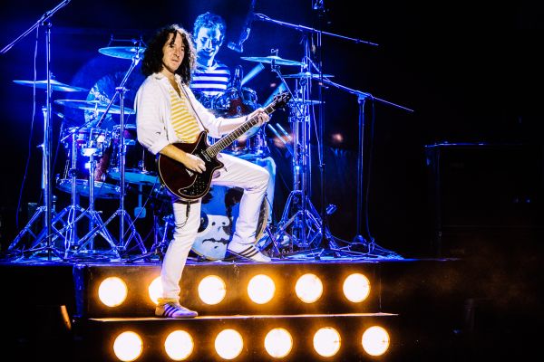 Photo by Stuart Robert