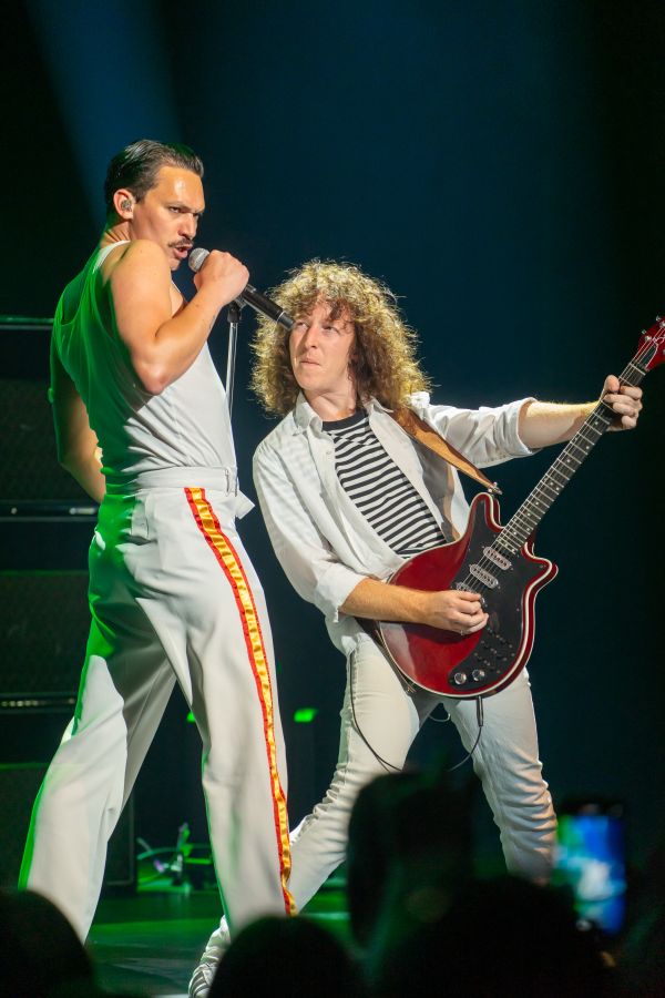 Queen on stage in Saint John 2